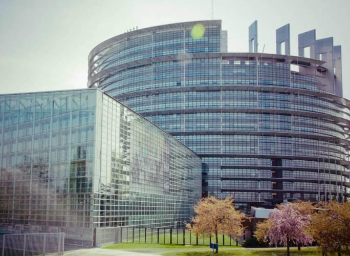 Европейският парламент даде окончателна зелена светлина“ на преразгледаните правила относно