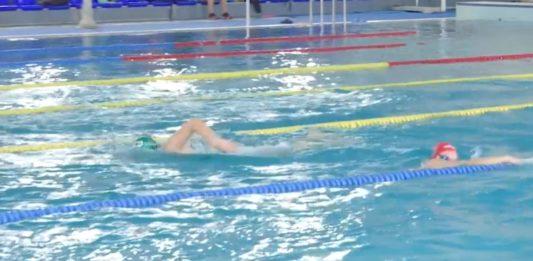 Тренировка по плуване на националния отбор