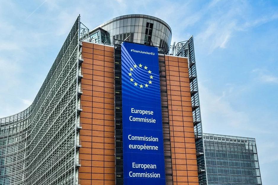 Европейската комисия /ЕК/ приветства споразумението за прозрачност на политическата реклама.