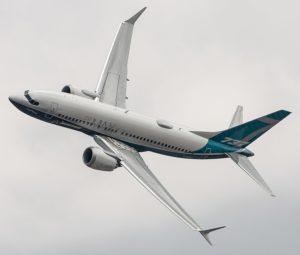 Боинг "737 Max"