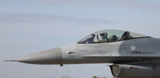 F-16