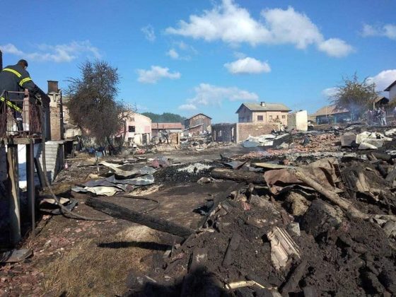 Щети след пожара в село Кръстава