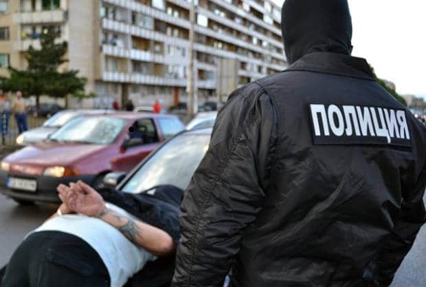 Дрогиран шофьор е заловен в Добрич, съобщиха от полицията.
Около 13:40