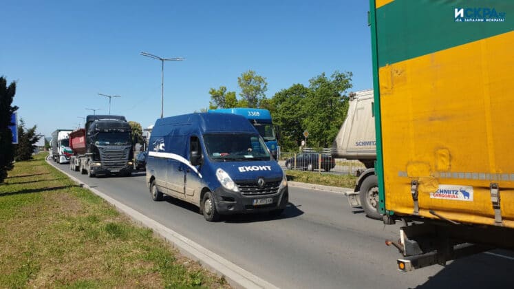 Камиони, протест