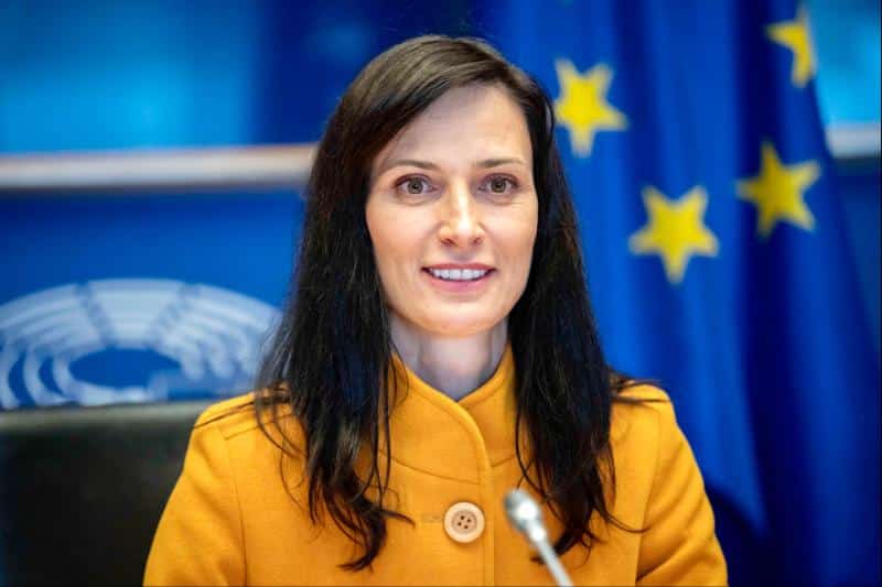 Българският еврокомисар Мария Габриел е кандидат за премиер, номиниран от