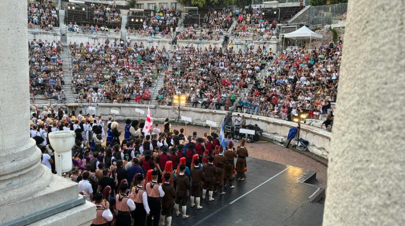 В Пловдив се провежда Фолклорният международен фестивал. Тази година зрителите