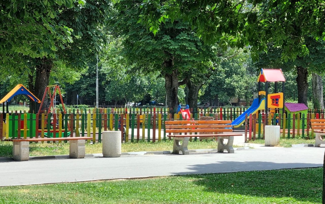 Няколко детски площадки в Асеновград са с изцяло нов облик