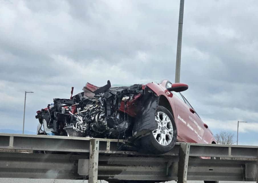 Зрелищна катастрофа е станала на автомагистрала Хемус днес както Искра бг