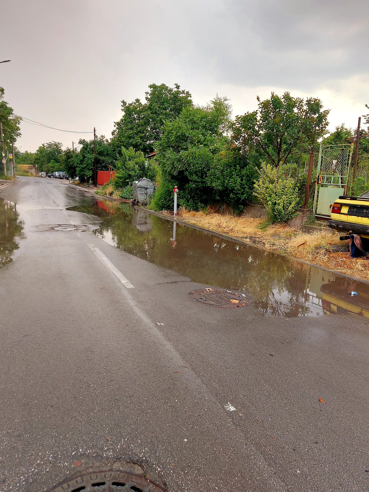 Ситуацията в Русе остава спокойна след проливния дъжд който се