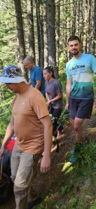 Планински спасители от Разлог помагат на пострадала туристка от Варна край Вапските езера в Рила