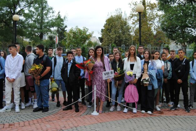 Първи учебен ден в Строителна гимназия Бургас (1)